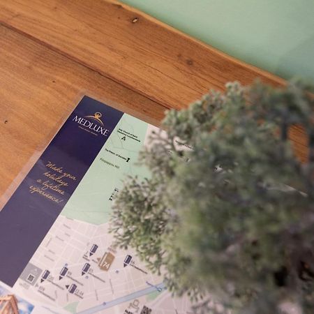 Medluxe Business Apartment เอเธนส์ ภายนอก รูปภาพ